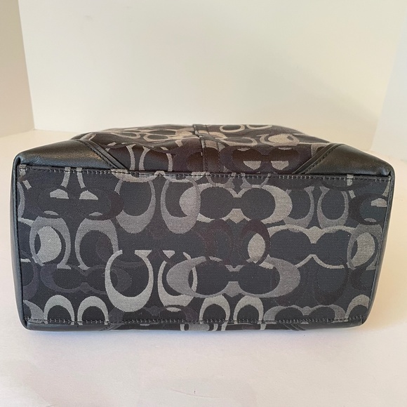 Coach Black Optic C Signature Canvas Sarah Tote Shoulder Bag - Picture 6 of 13
